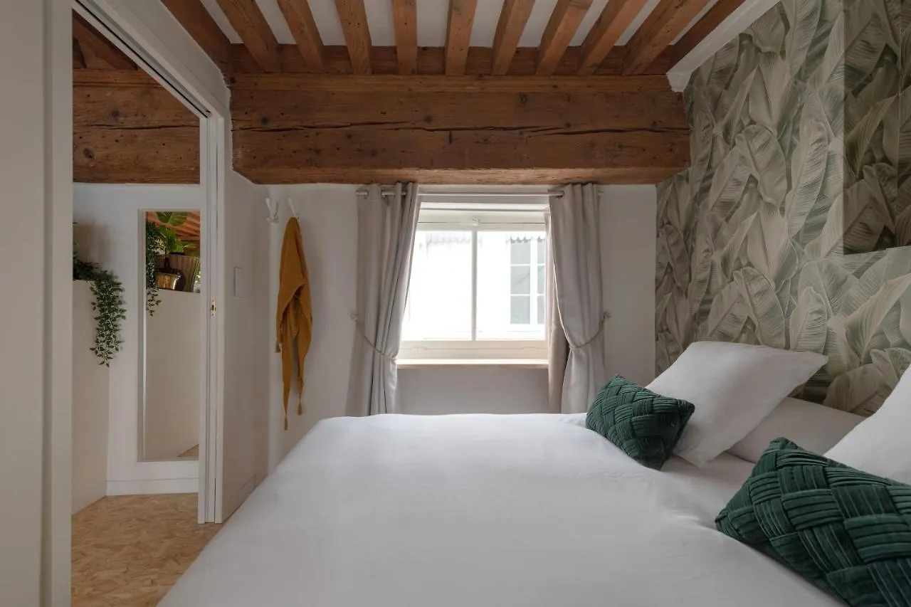 Επικοινωνία με το Mihotel Georges